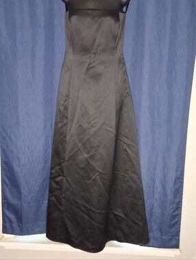 Vintage 90s/Y2K Laundry by Shelli Segal Black Open Back Maxi Dress